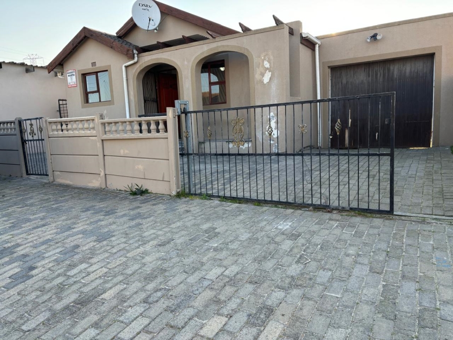 2 Bedroom Property for Sale in Highbury Park Western Cape